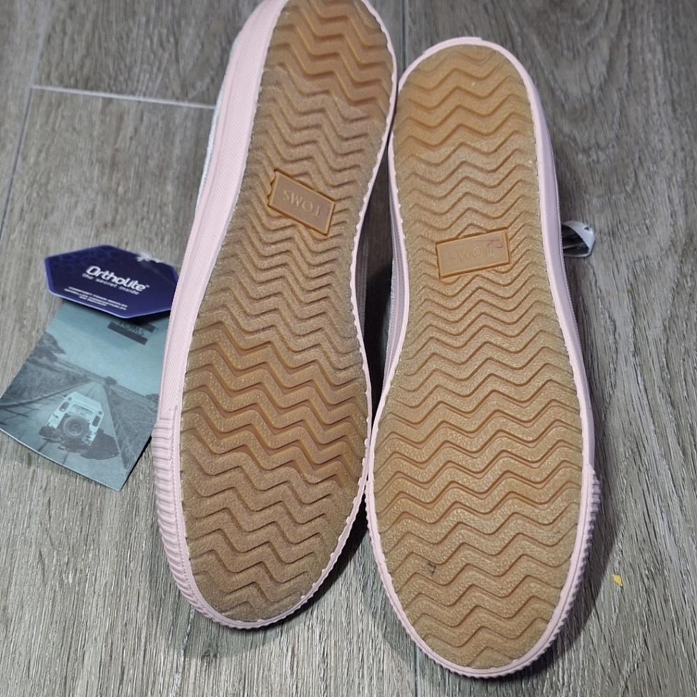 New TOMS Camarillo High Top Womans Sneakers size 5 Cement Corduroy NWT - Picture 4 of 6
